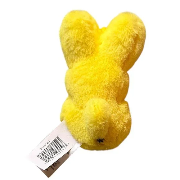 Sanrio Hello Kitty Pompompurin x PEEPS Bunny Plush Clip 2026 New Release Charm - Picture 2 of 4